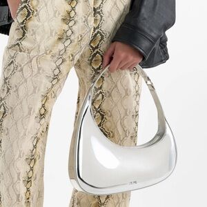 JE PEI Silver Handbag